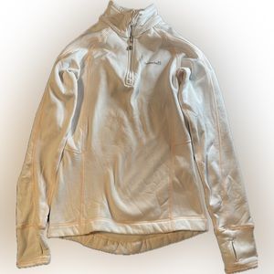 Like new avalanche 3/4 zip pull over